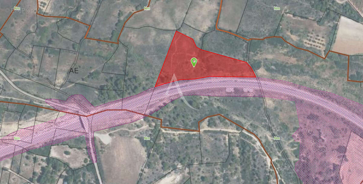 Terrain à VILLEVEYRAC