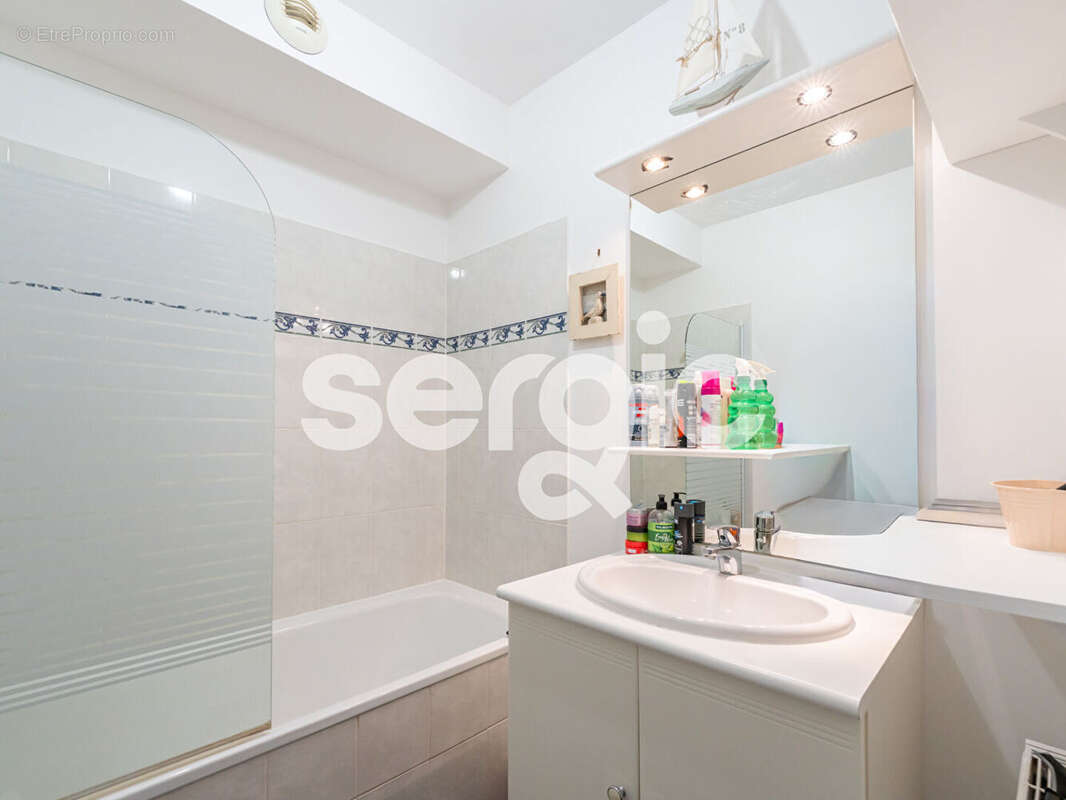 Appartement à BUSSY-SAINT-GEORGES