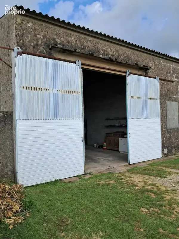 Photo Parking à Bouin au prix de 58 300€