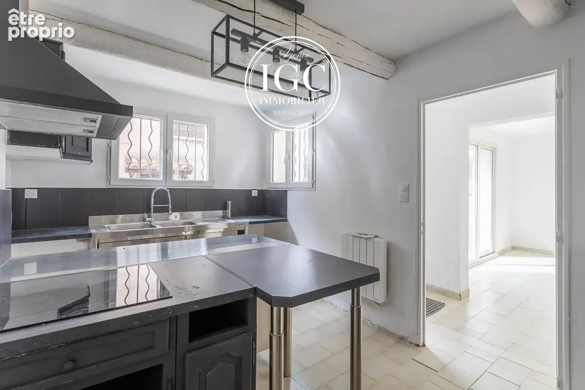 LA COURONNE  Maison de village T3  73 m2  Proximité mer - photo 10