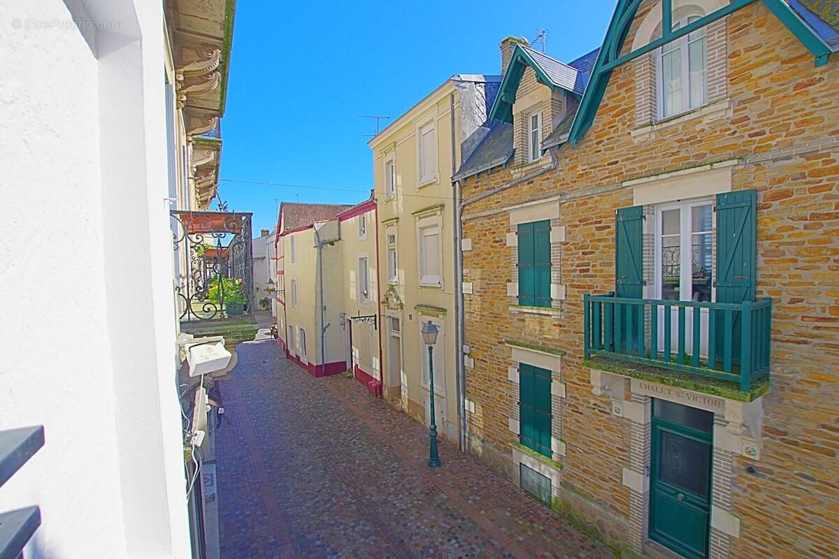 Prise de vue Rue de l'Hôtel de Ville - Maison à LES SABLES-D'OLONNE