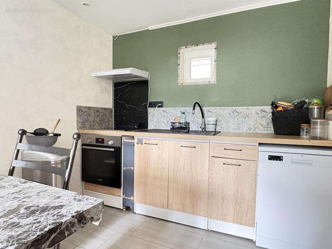 Maison 80 m² à Saint-Samson-De-Bonfosse  - photo 5
