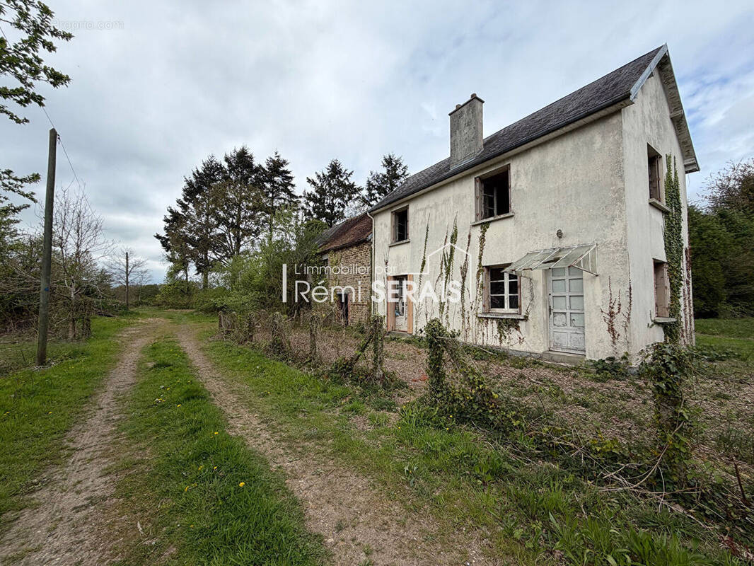 Maison à LA CHAPELLE-AU-MOINE