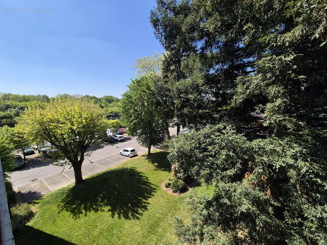 Appartement à VELIZY-VILLACOUBLAY