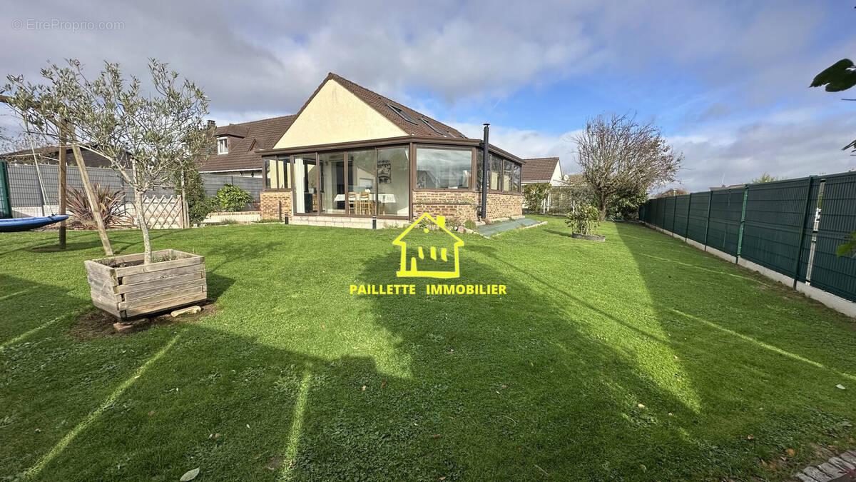 Maison à MONTIVILLIERS