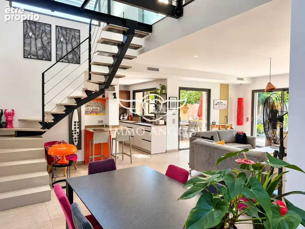 Maison 7 pièces 195 m² à vendre à Laverune (34880) - photo 2