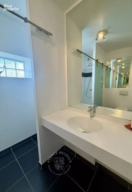 Appartement t4 avec terrasse - les catalans 13007 marseille - photo 15