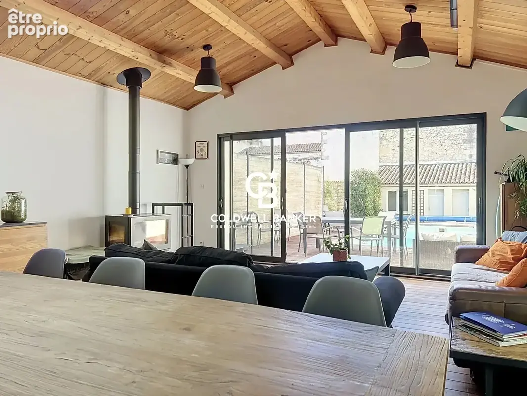 La Rochelle Hypercentre – Maison d'exception avec piscine, patio et garage - photo 8