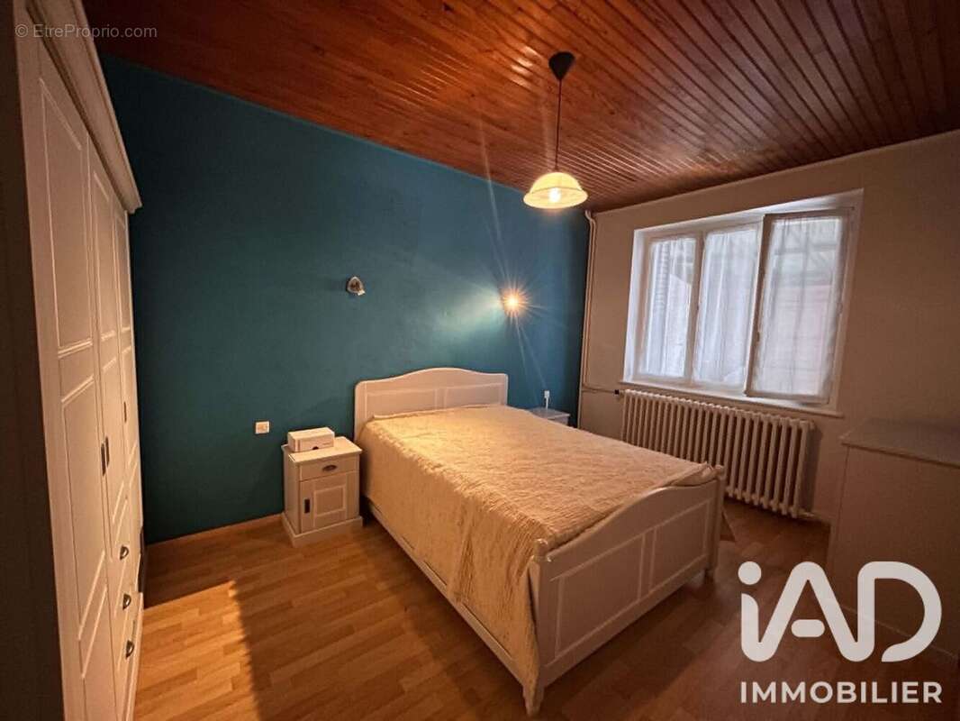 Maison 152 m² à Liffol-Le-Grand  - photo 7