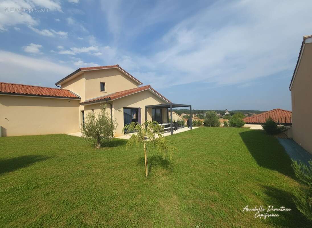 Maison à vendre 5 pièces HURIGNY (71) - photo 2