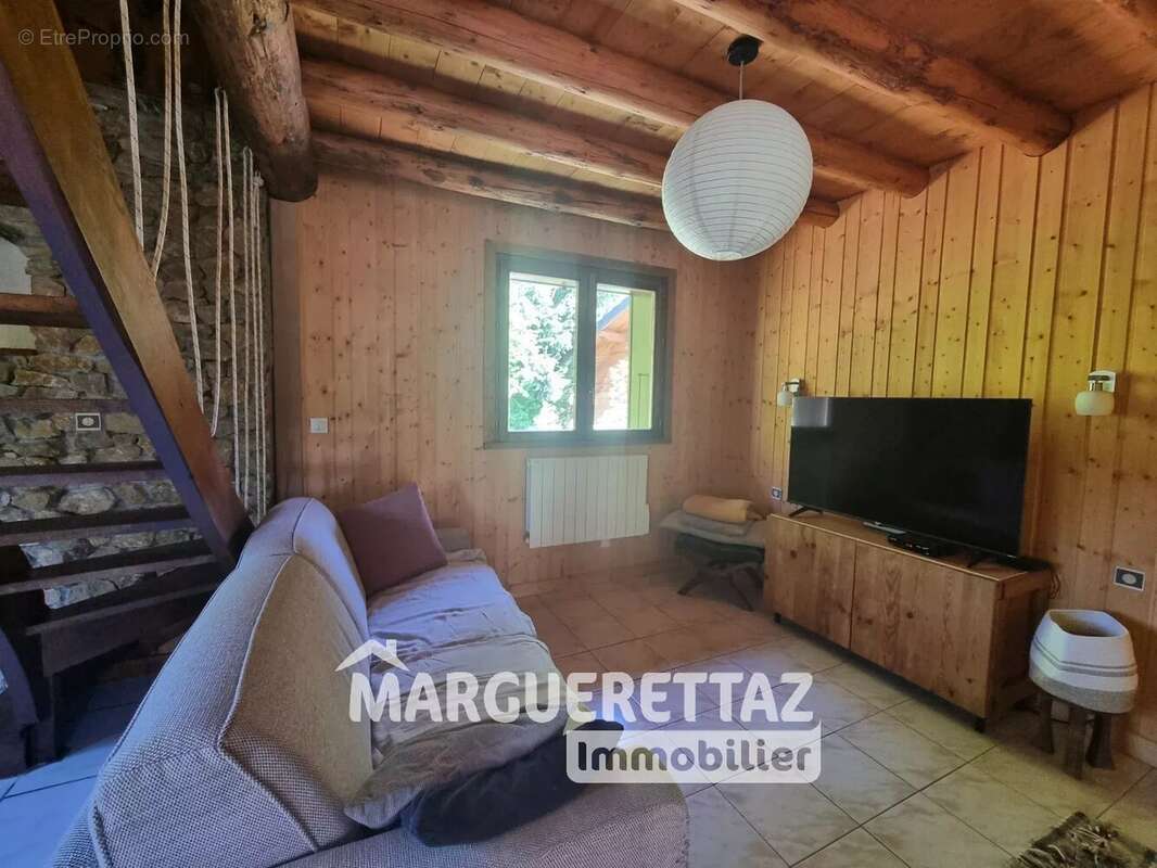 Maison à BOGEVE