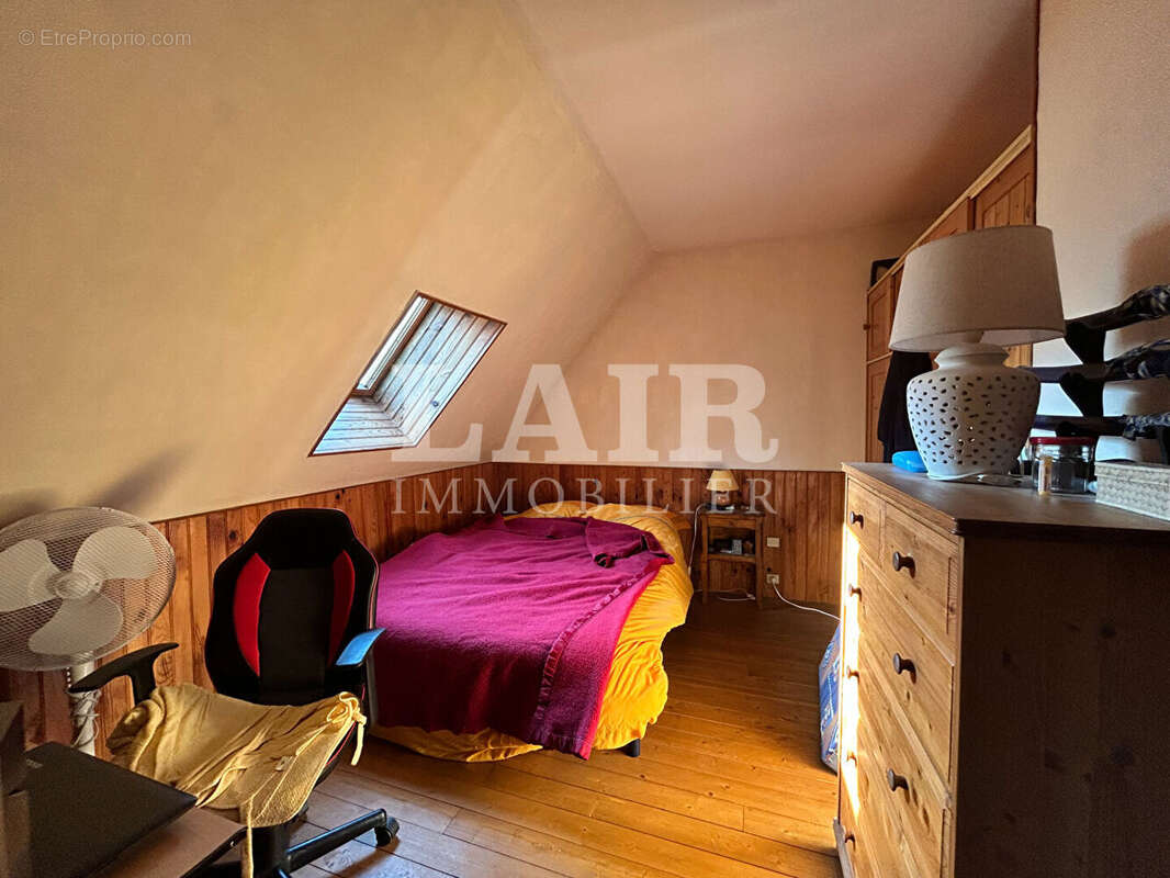 Maison à LA LANDE-DE-GOULT