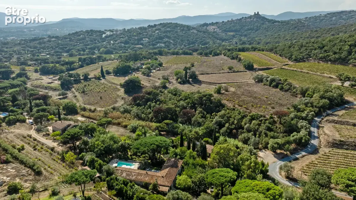 Bastide rénovée d’exception avec vue panoramique – Grimaud - photo 22