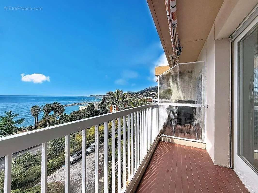 Appartement à MENTON