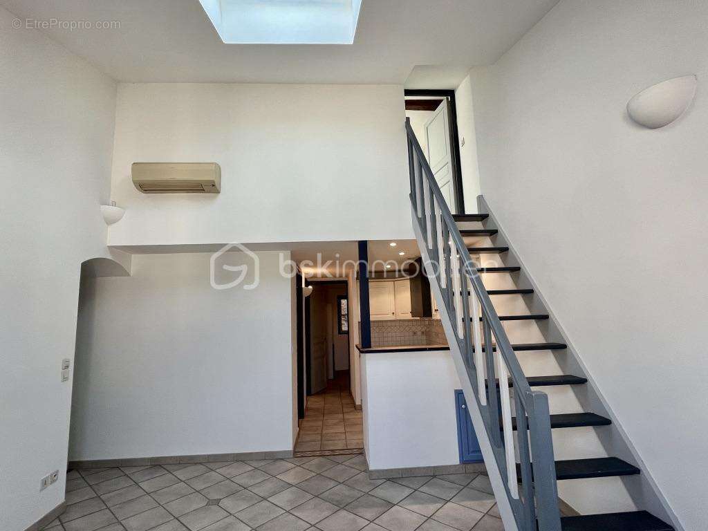 Charmant appartement T4 de 81 m2 en duplex au cœur de Roquebrune-sur-Argens - photo 8
