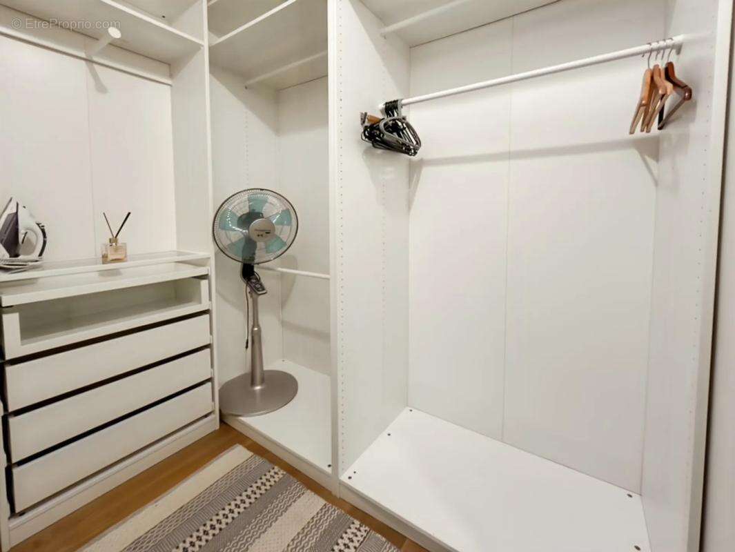 Appartement à EQUEMAUVILLE