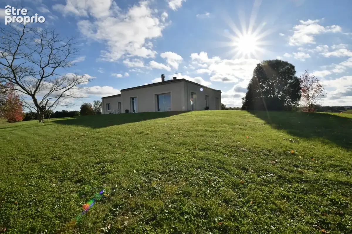 Maison de 188m2 avec vue panoramique - 4 chambres - garage - sous-sol à SAINT PIERRE SUR DROPT - photo 23