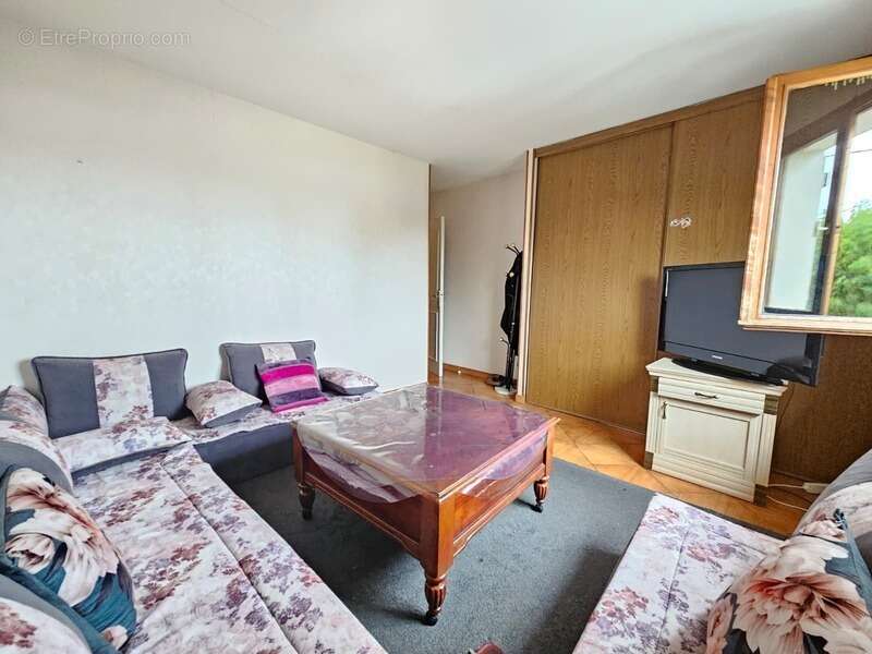 Maison à RIS-ORANGIS