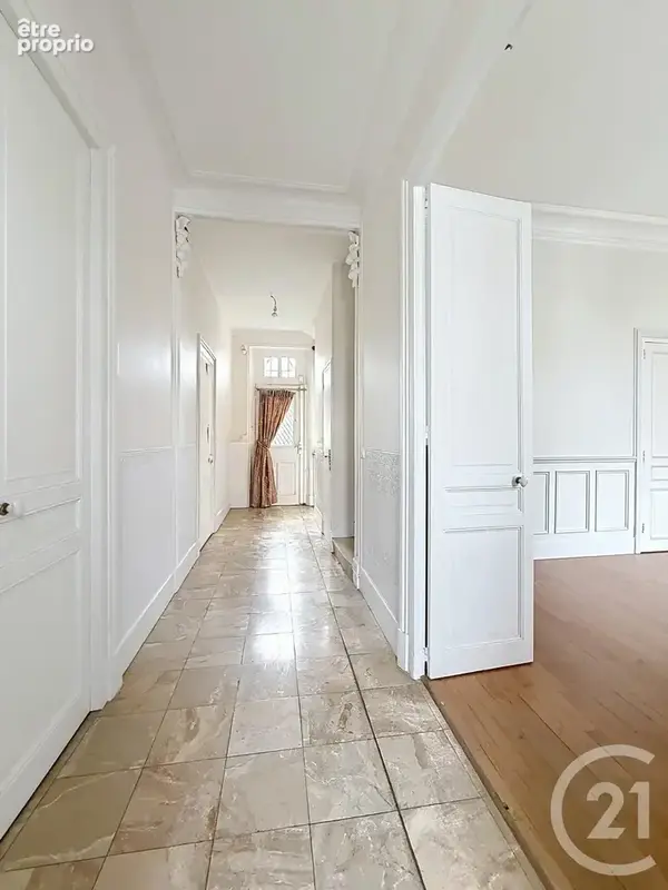 Maison 8 pièces 190 m² à vendre à Chartres (28000) - photo 4