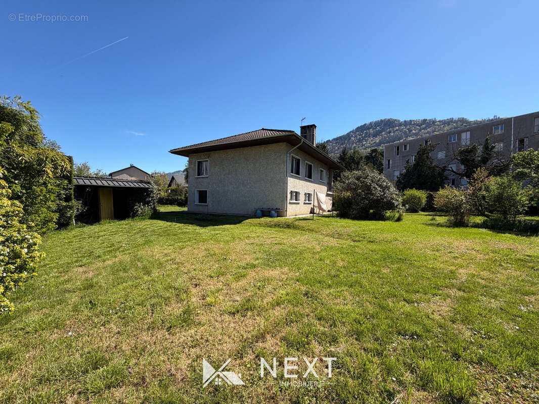 Maison à VILLARD-BONNOT