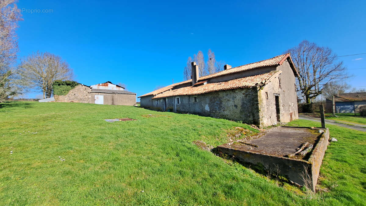 Maison à VERRUYES