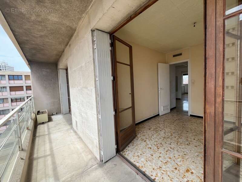Appartement à MARSEILLE-10E