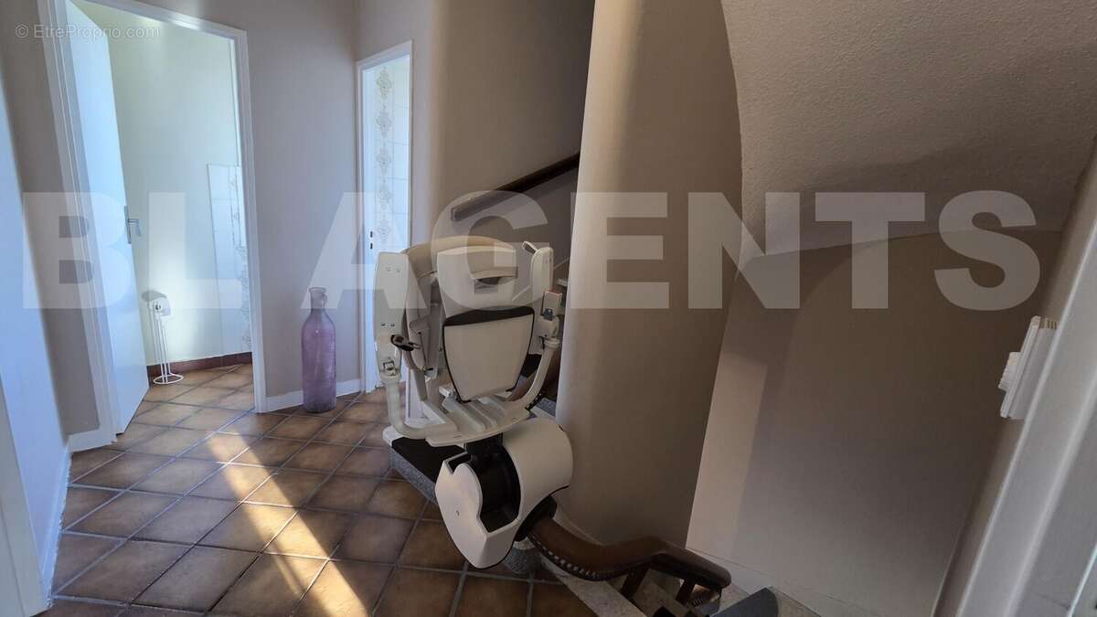 20251201_153010 - Maison à CASTRES