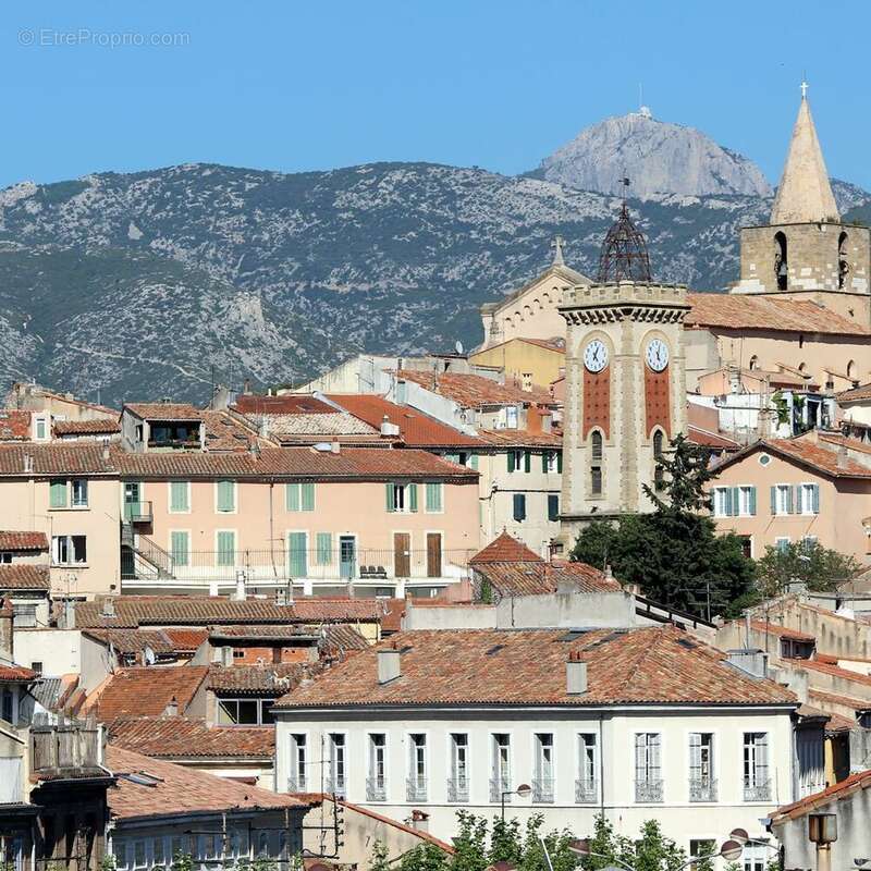 Appartement à AUBAGNE