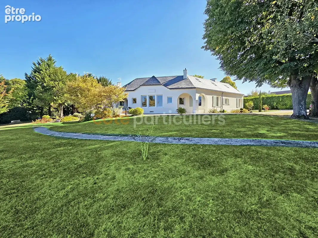Vaux-sur-Seine (78740) - Maison d'exception de 255 m² sur 2 970 m² de terrain - photo 17