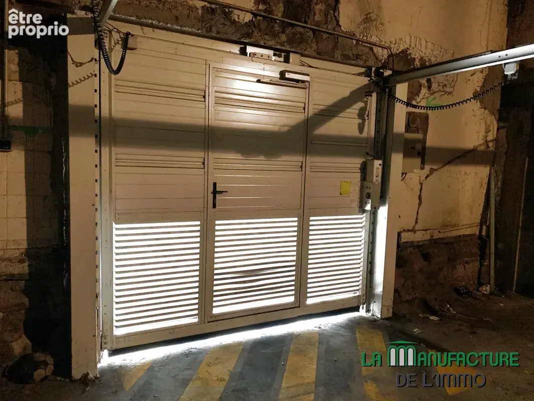 Lot de 7 emplacements de parkings loues - centre ville - saint-etienne - photo 2
