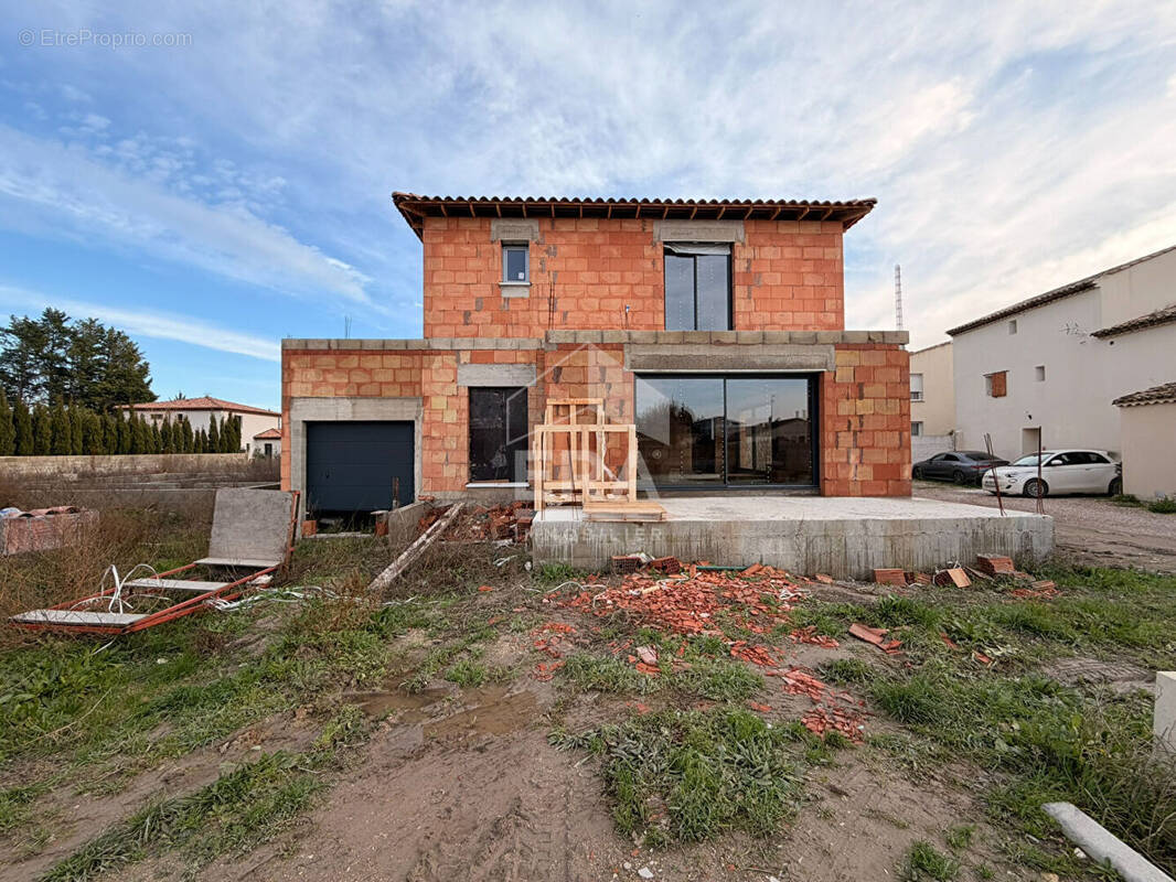 Maison à ALTHEN-DES-PALUDS