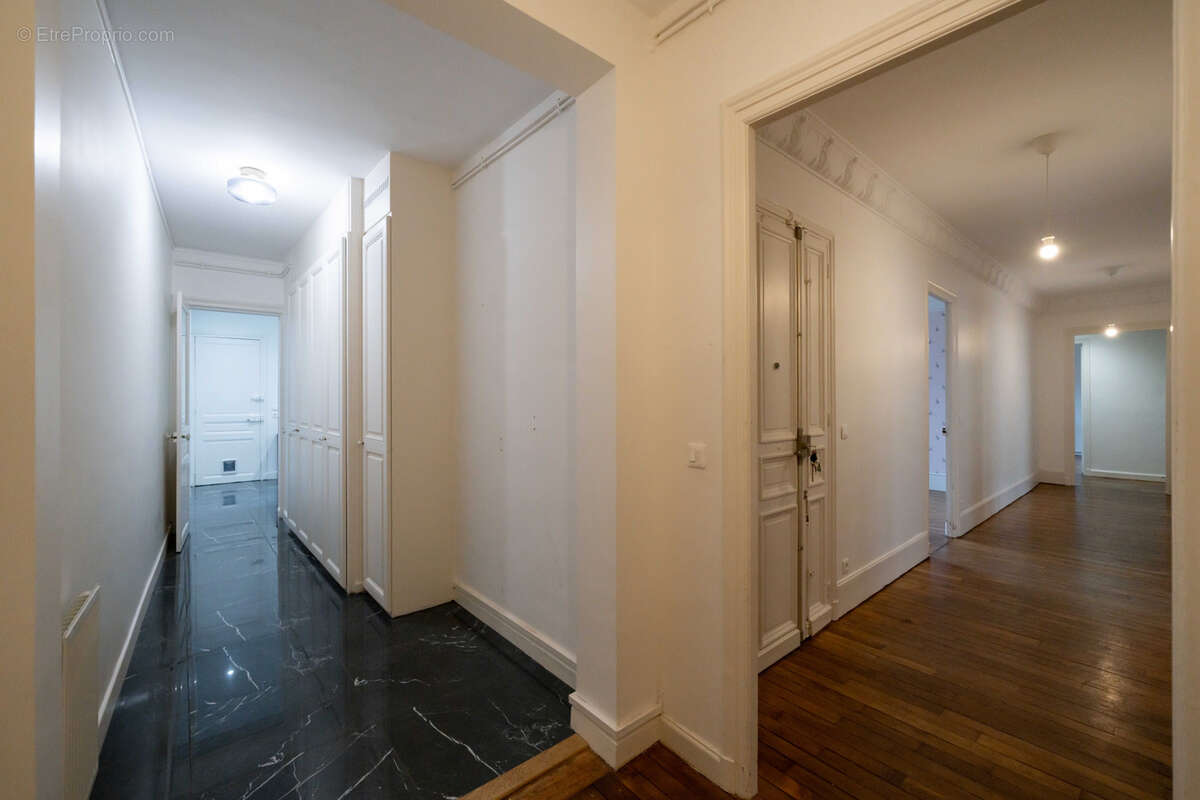 Appartement Haussmannien - photo 13