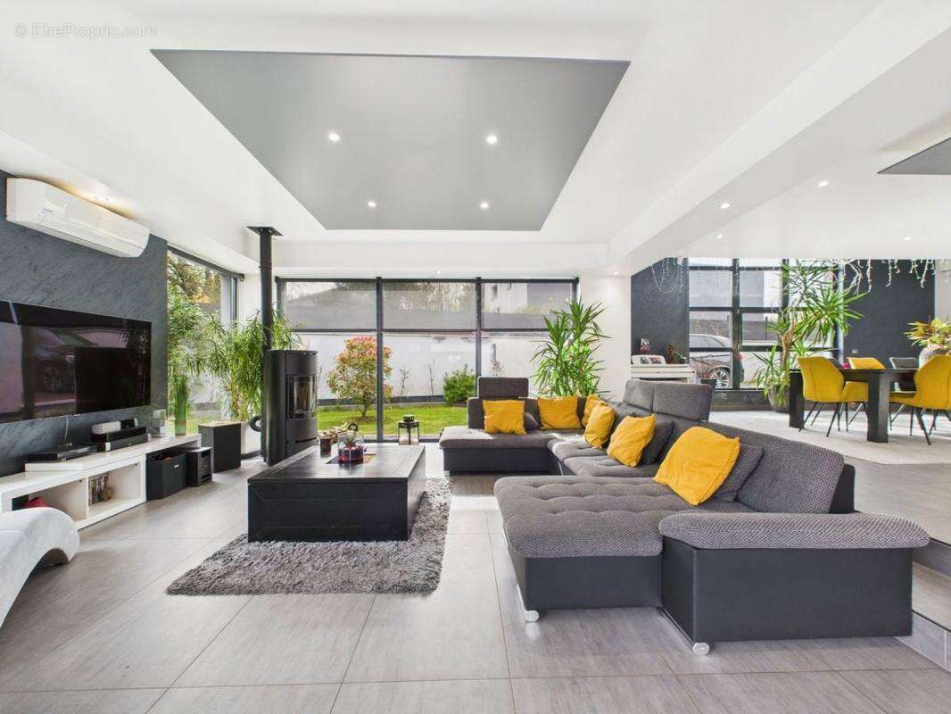 Maison à VILLERS-LA-MONTAGNE