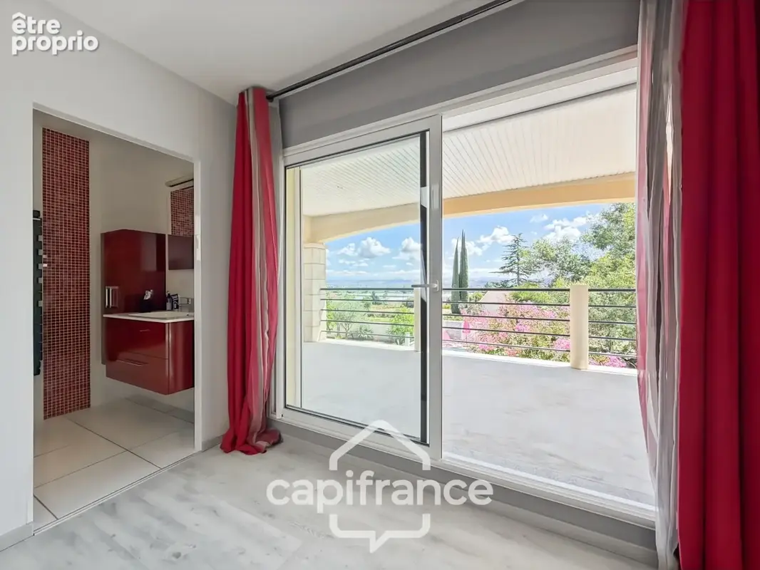 Maison Familiale avec piscine composée de 5 chambres sur ANJOU (38) - photo 22