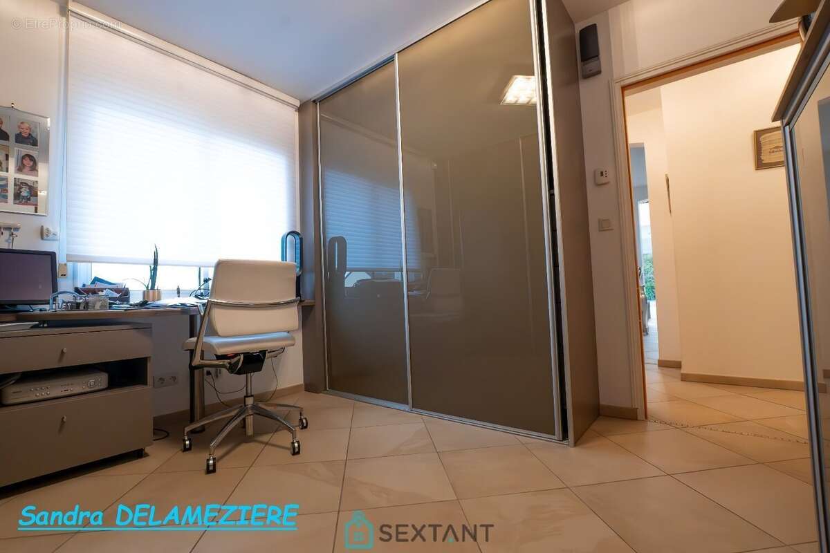 Maison à FLIXECOURT