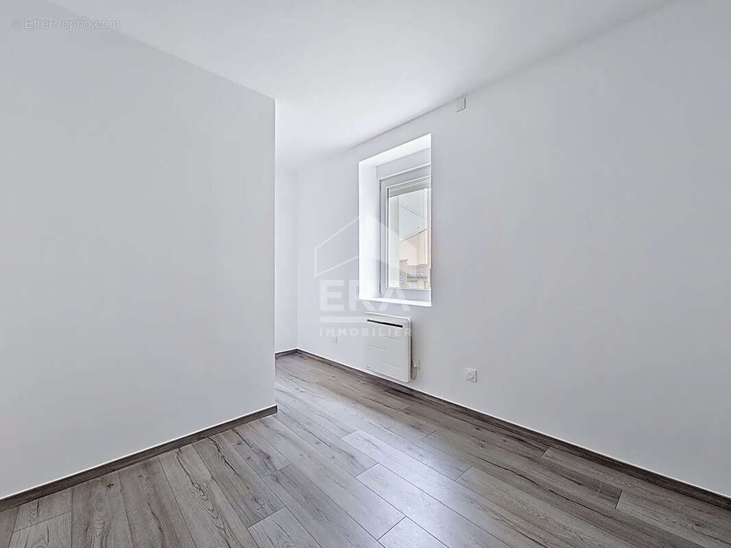 Appartement à LONGLAVILLE