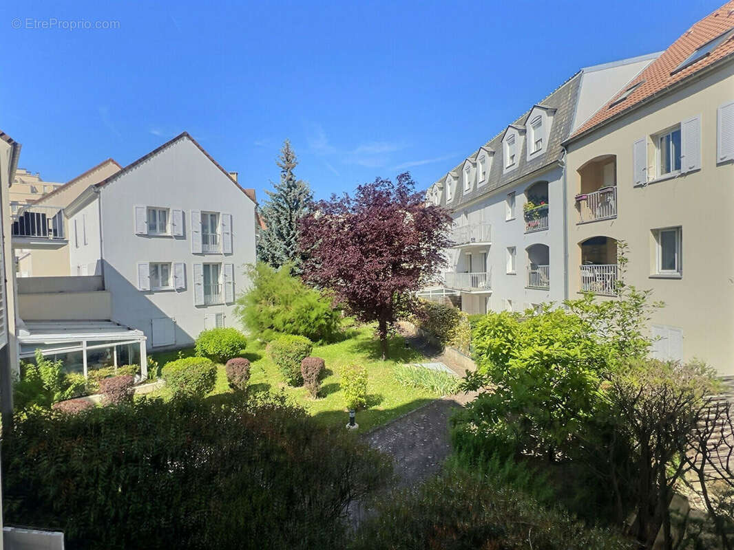 Appartement à THIAIS
