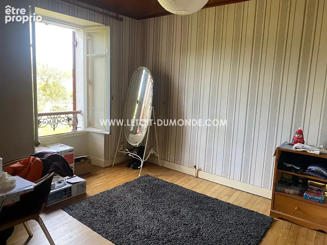Maison avec une grange et un jardin à 5 min de Ribérac.. - photo 8