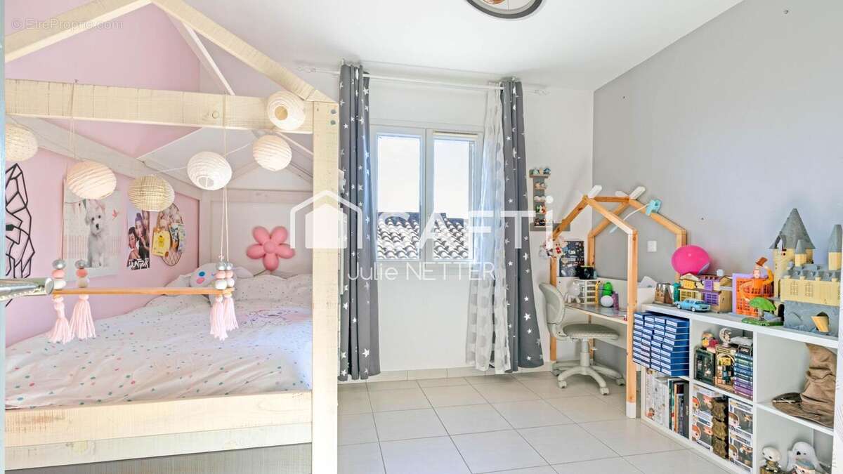 Photo 7 - Maison à ROQUEBRUNE-SUR-ARGENS