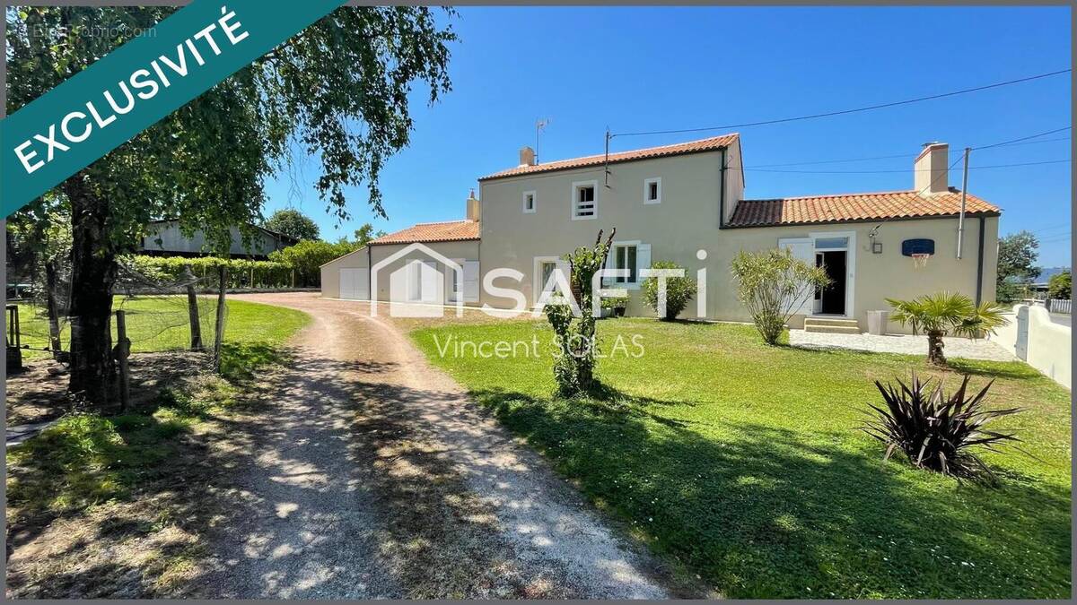 Photo 1 - Maison à CHALLANS
