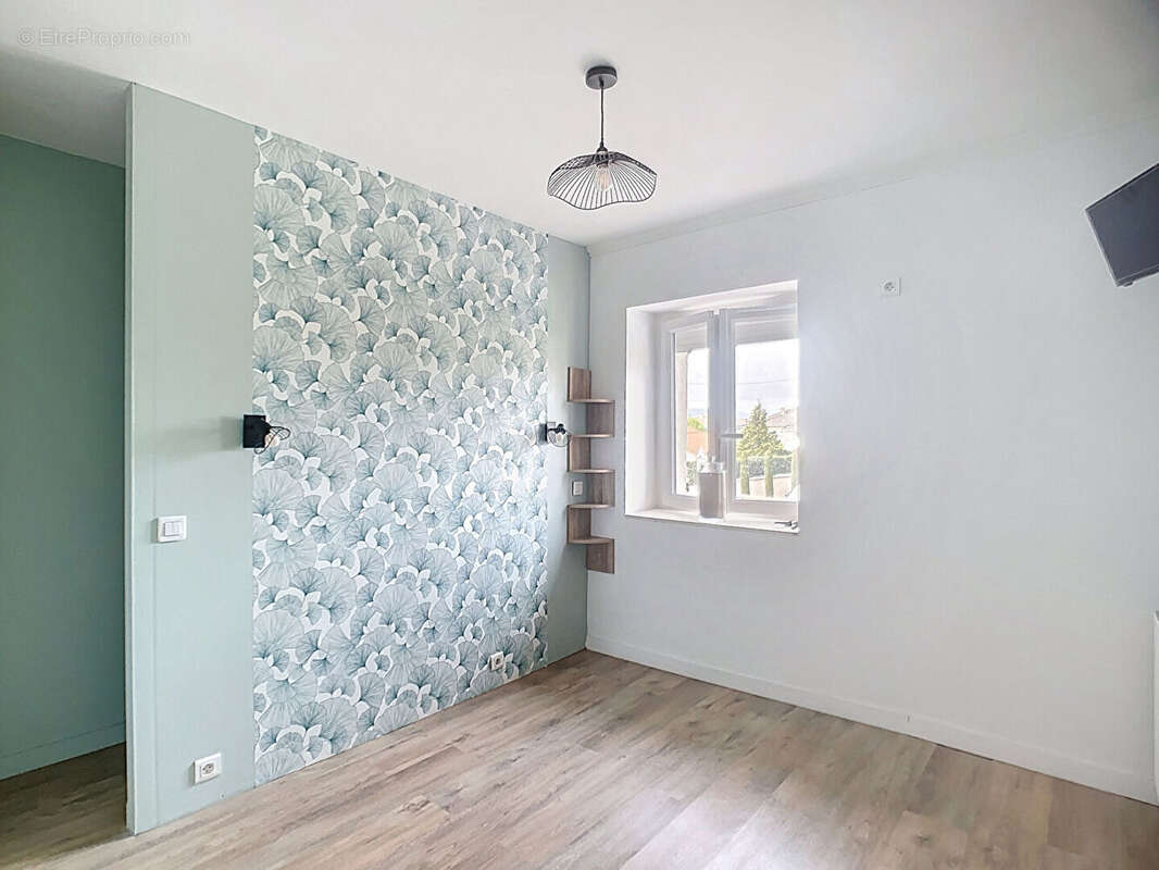 Maison à BELLEVILLE