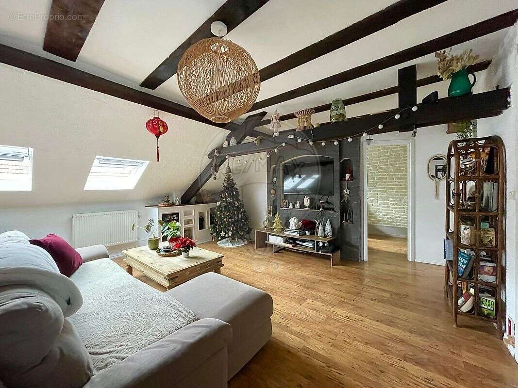 Appartement à MOULINS-LES-METZ