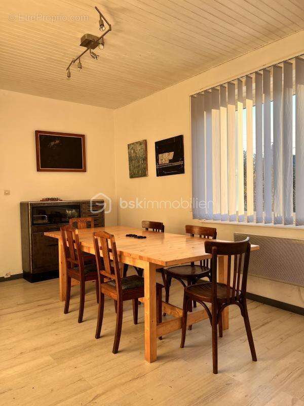 Maison à HEUGUEVILLE-SUR-SIENNE