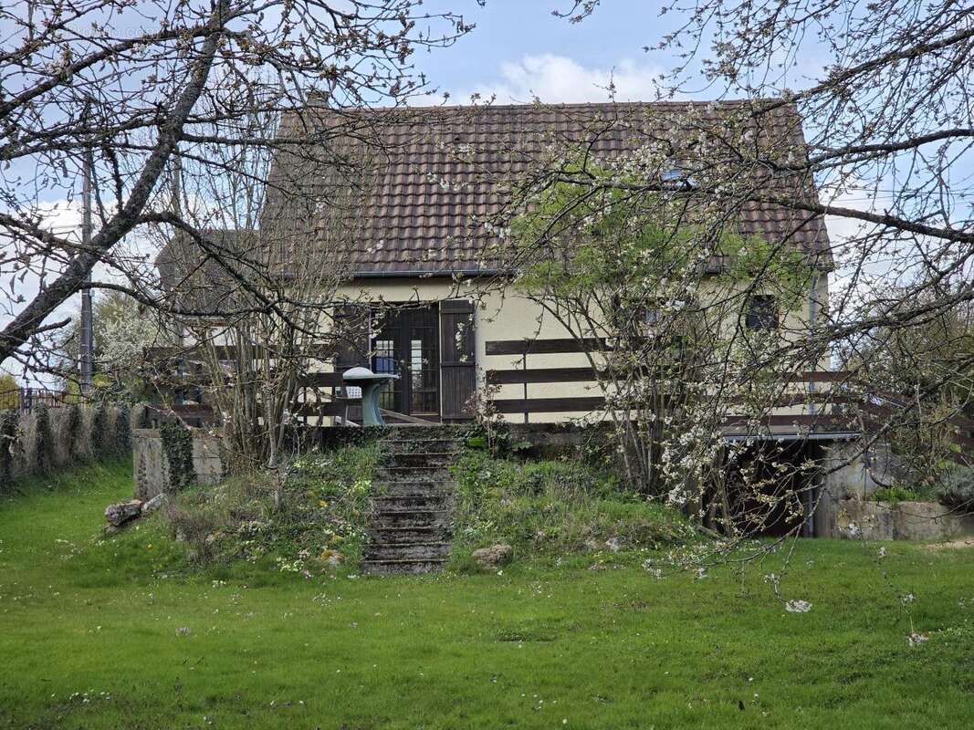 Maison à SENONCHES