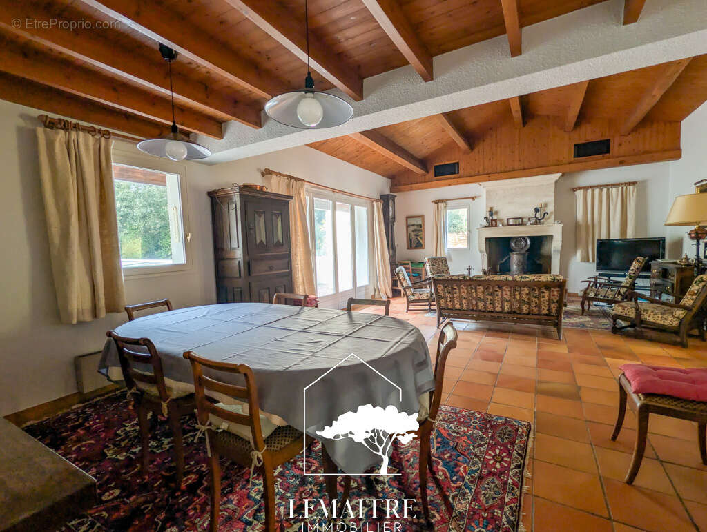 La Palmyre   Villa 212 m2 avec Piscine à 650 m de la Plage - photo 4