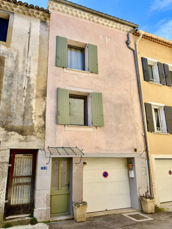Maison à MALAUCENE