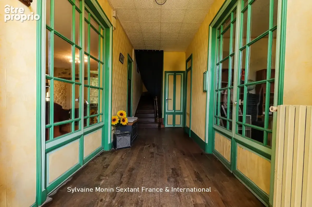 Elegante maison de caractère en pierre, 6 chambres, piscine, dépendances sur un terrain arboré de 5 000 m2 - photo 11