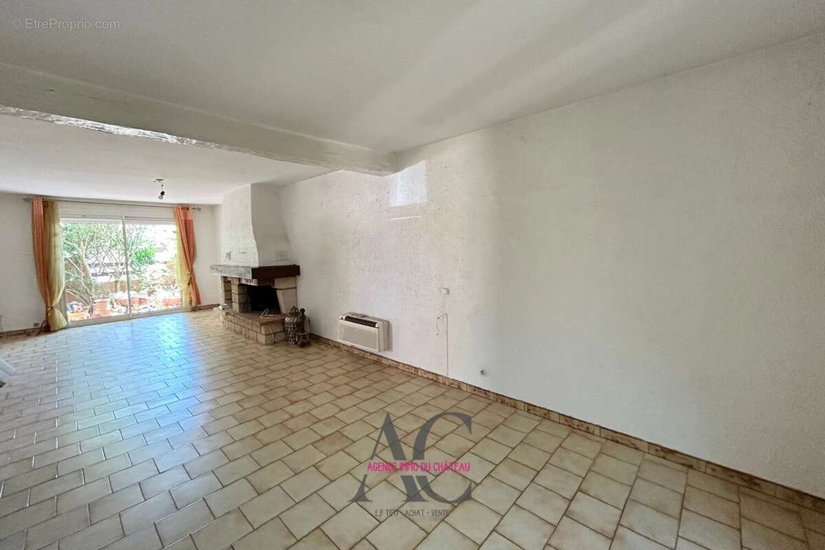 Maison à LA FARLEDE