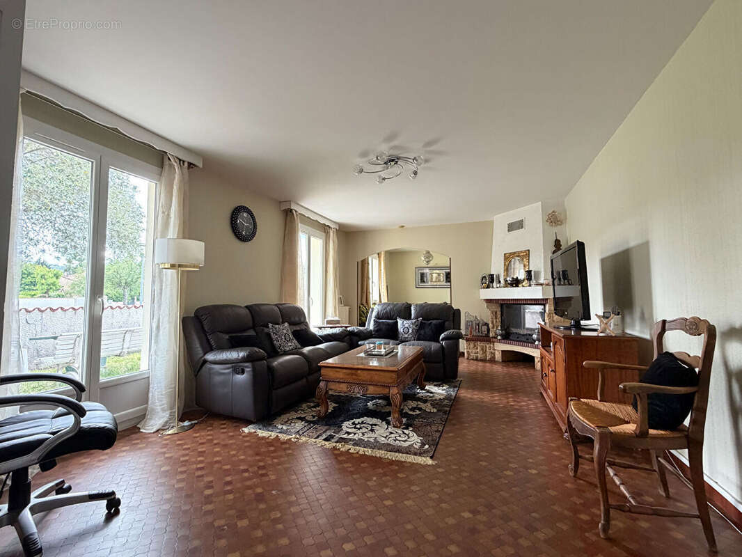 Maison Labruguiere 7 pièce(s) 115 m2 - photo 4