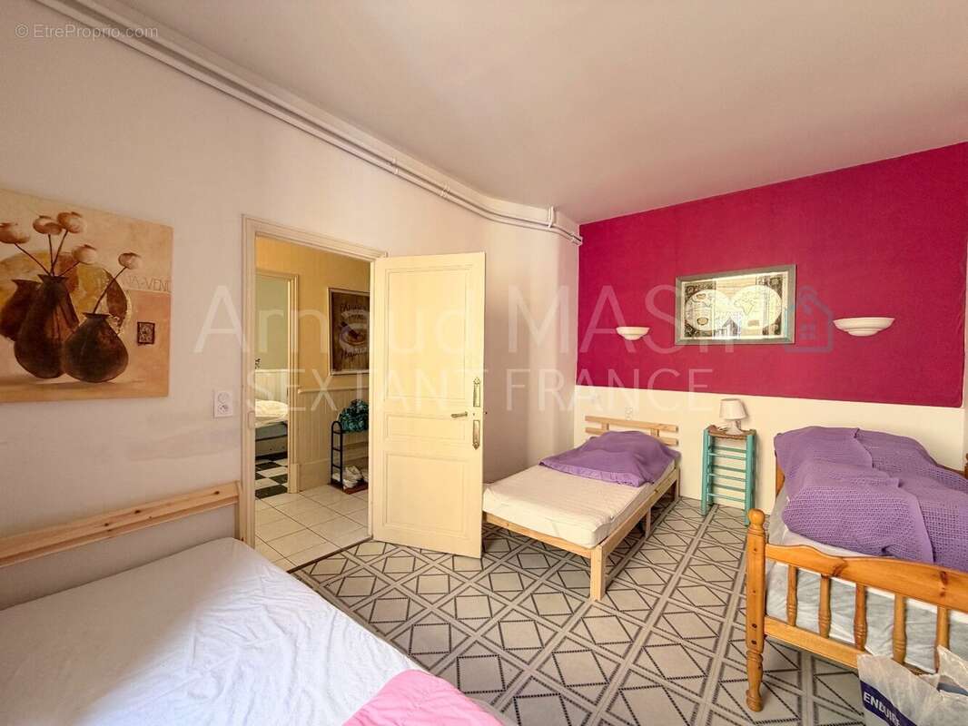 Spacieuse maison de ville, 164m² hab, 4 chambres, terrasse, garage, quillan centre - photo 15